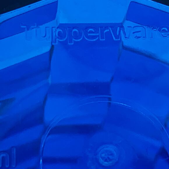 Tupperware Ice Prisms Tumblers Blue 16 Oz. Set 4 Drinking Cups Crystal Durable - Picture 6 of 8